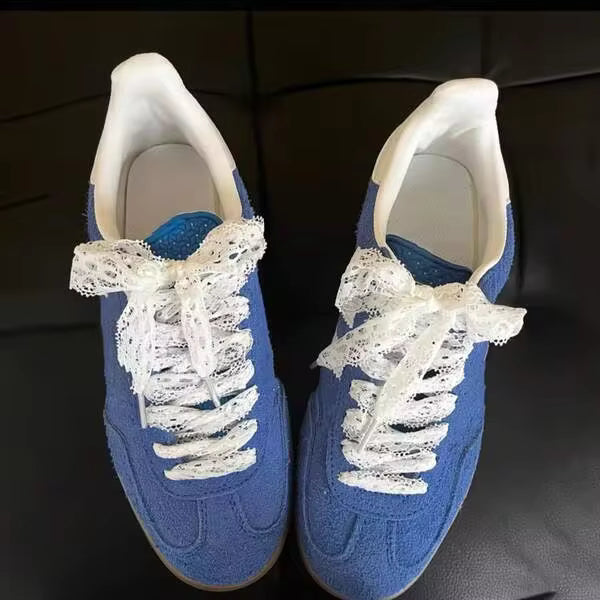 1 Pair Women's White Lace Bow Hollow Shoelaces, Unique Korean Style 120cm Shoe Decorative Accessories, Suitable For Sneakers, Casual Shoes, Flats, Canvas Shoes, Wedding Shoes, Etc.